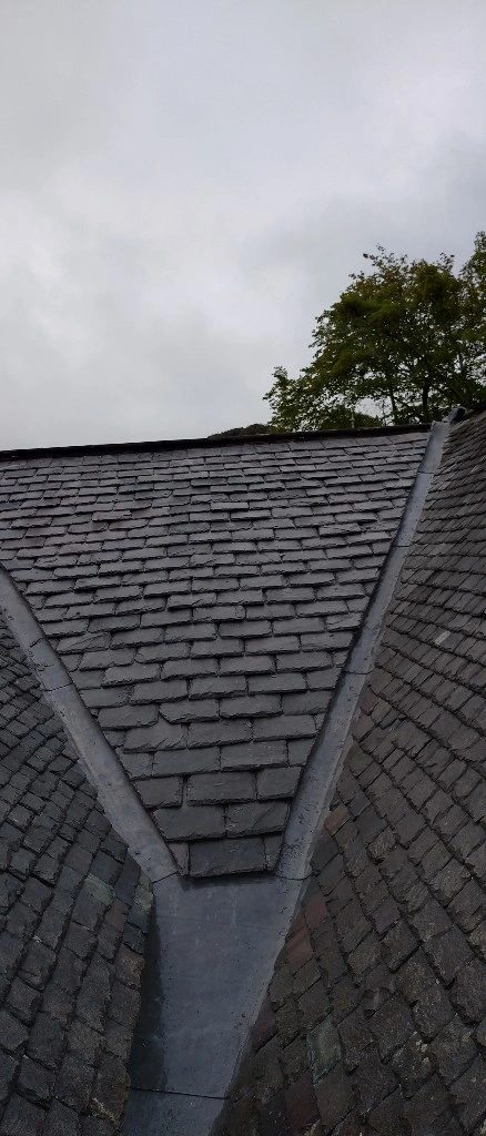 Slate roof with lead valley